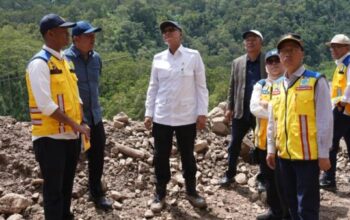 Menteri PU Dody Hanggodo meninjau infrastruktur Aceh terdampak bencana