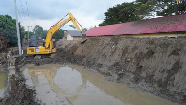 Normalisasi Sungai Krueng Meureudu Pidie Jaya