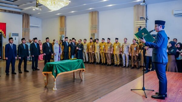 Rico Waas melantik direksi PUD Medan 2026–2030