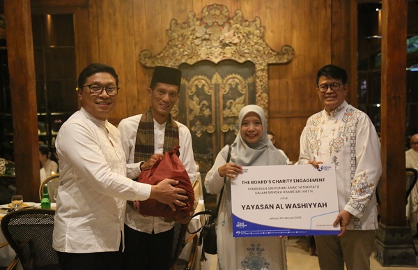 BRI Life Gelar The Board’s Charity Engagement