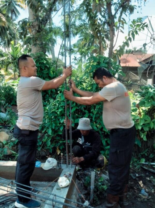 Brimob Polda Sumut Bantu Bangun Hunian Warga Terdampak Banjir di Tapanuli Selatan
