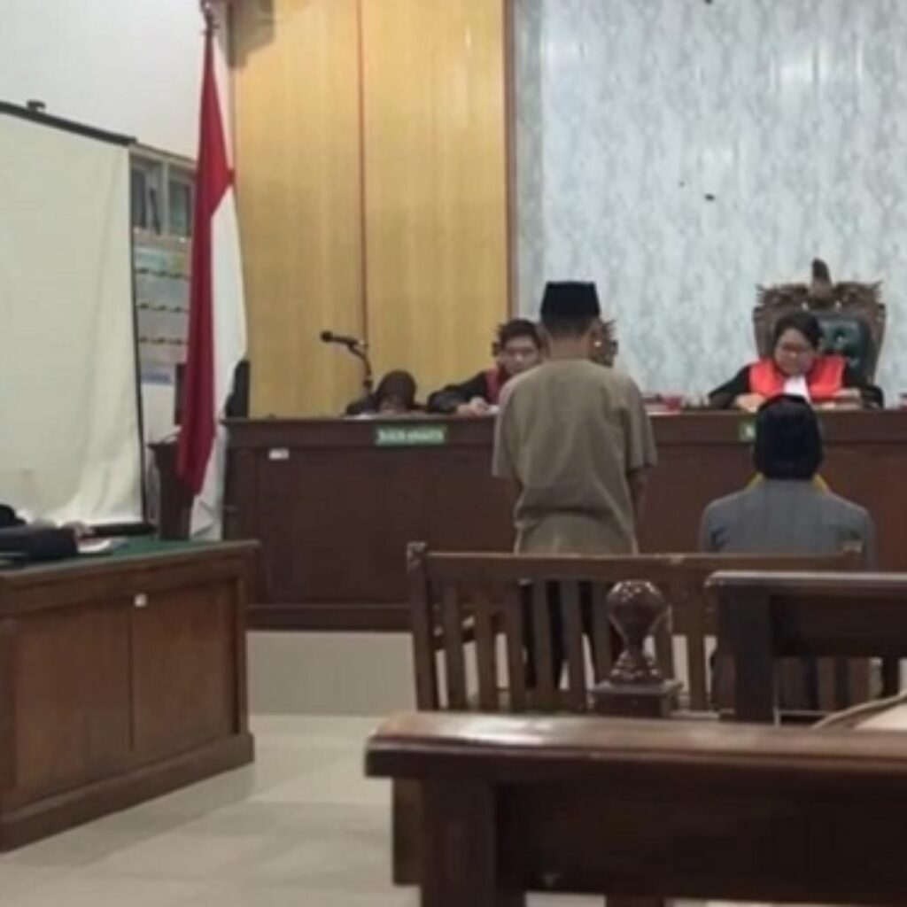 Dua Kurir 238 Kg Ganja Divonis Seumur Hidup di PN Gunung Sugih