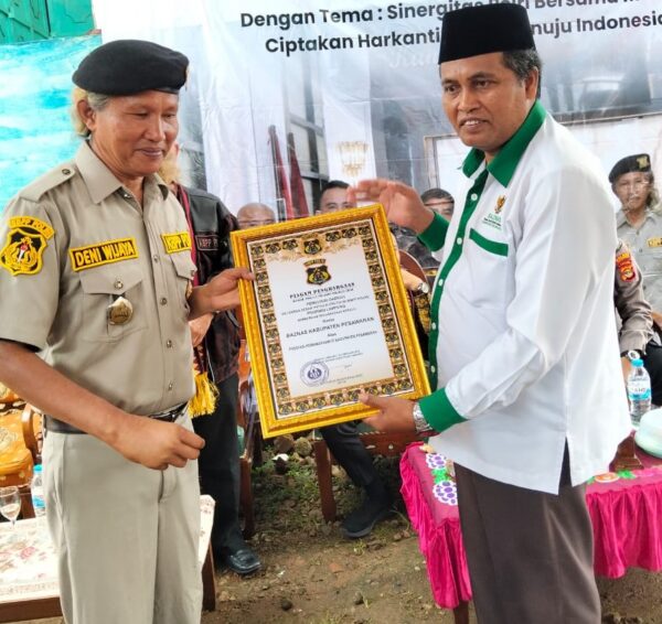HUT ke-23 KBPP Polri Resor Pesawaran Gelar Bedah Rumah di Way Harong
