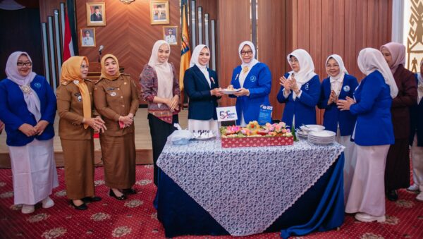 HUT ke-51 IWAPI, Ketua TP PKK Lampung Dorong Pengusaha Perempuan Adaptif di Era Digital