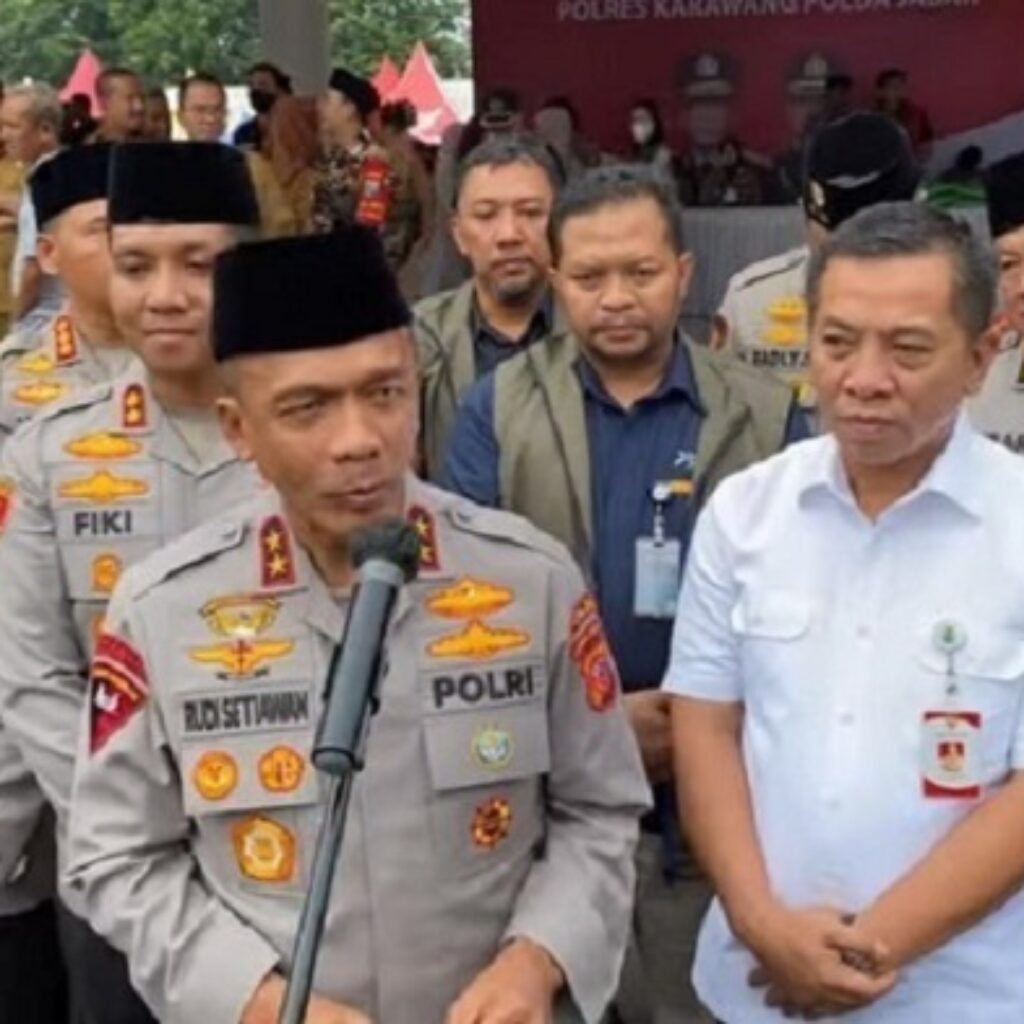 Sambut Ramadan, Kapolda Jabar Buka Bazar Gerakan Pangan Murah