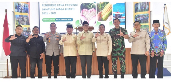 Ketua Komisi II DPRD Lampung Hadiri Pengukuhan KTNA 2026–2031