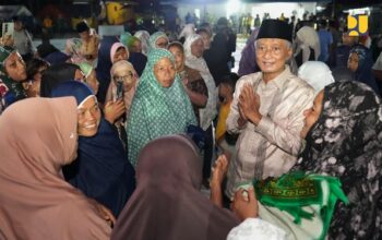 Sahur Bersama Warga Tamiang, Menteri PU Dody Pastikan Percepatan Huntara dan Layanan Dasar