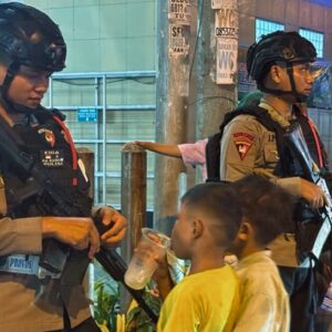 Patroli Gabungan TNI-Polri Amankan Sholat Tarawih di Tebing Tinggi Selama Ramadhan