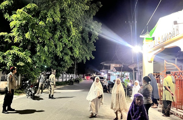 Polres Kaimana Kerahkan 56 Personel Amankan Tarawih Selama Ramadhan 1447 H