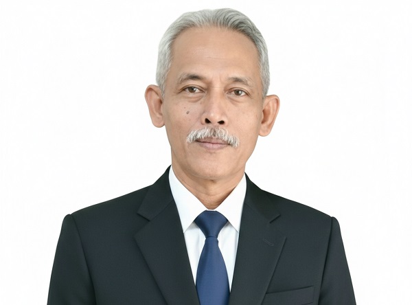 Sang Penakluk Dunia Lewat Kata