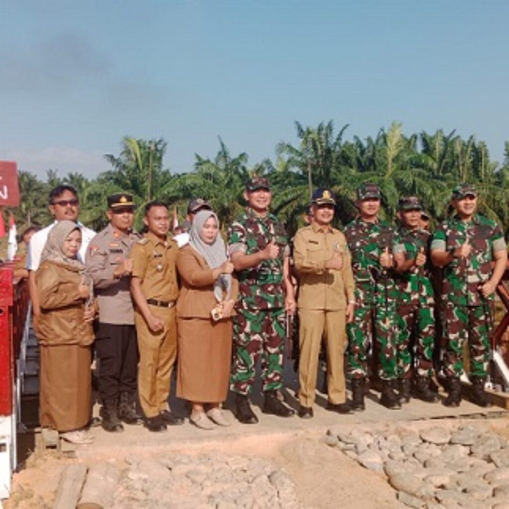 Sinergi TNI – PTPN IV PalmCo, Akses Tiga Desa di Wampu Langkat Kembali Normal