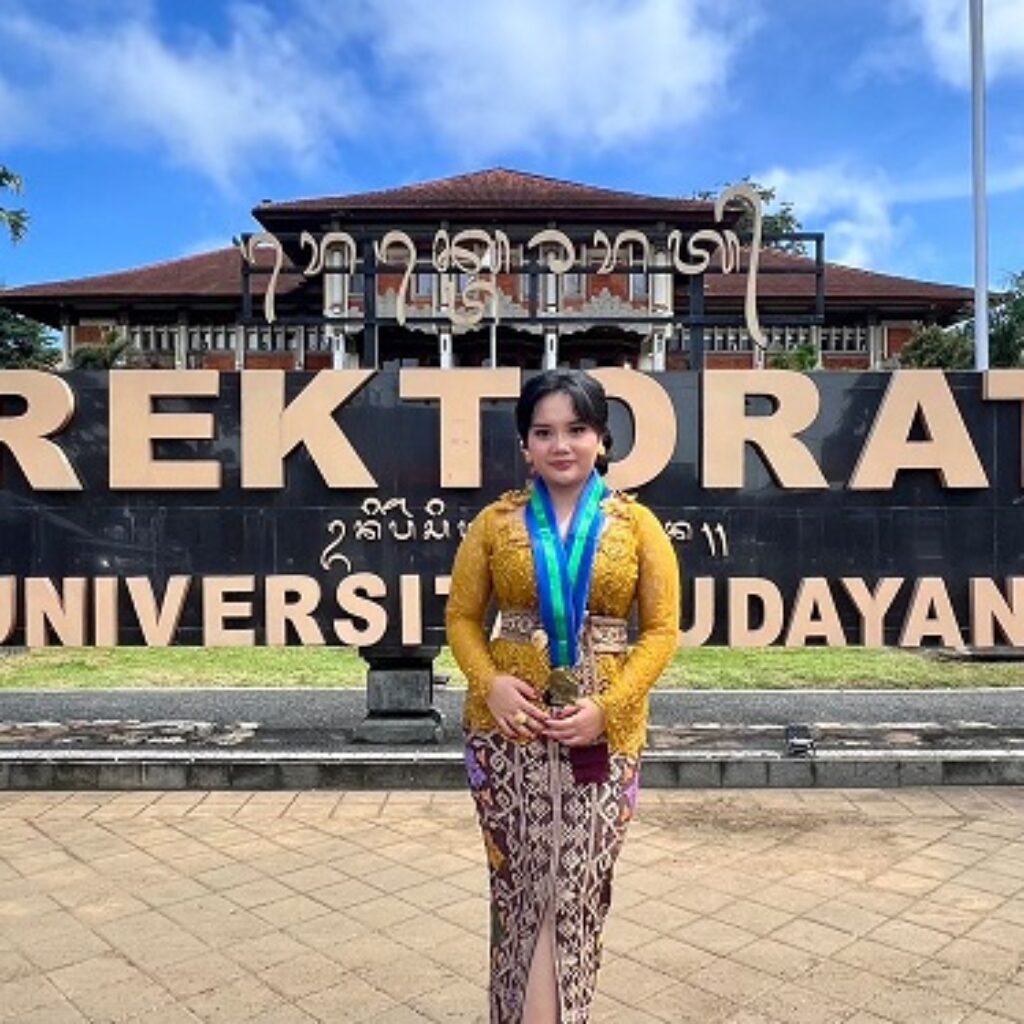 Adinda Akbarizki, Alumni SMAN 3 Banda Aceh Raih Gelar S.Ked di Usia 20 Tahun
