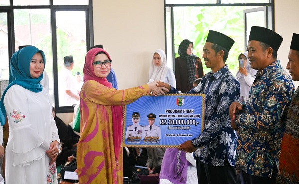 Bupati Pesawaran Kunjungi Way Khilau dan Way Lima