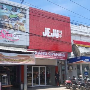 Grand Opening Toko JEJU di Ketapang, Hadirkan Busana Korean Style Harga Terjangkau