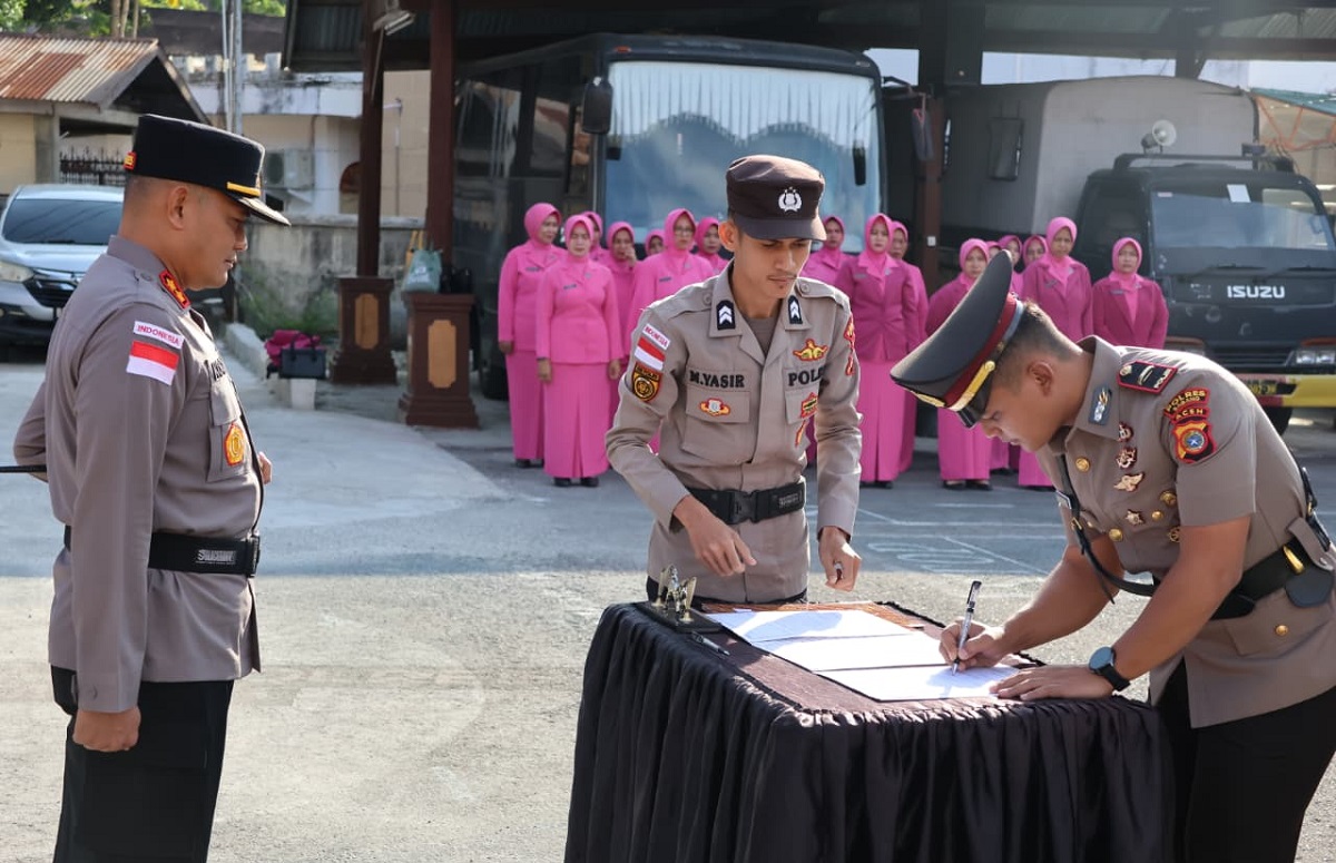Kapolres Sabang pimpin sertijab tiga Kasat sekaligus di Polres Sabang. Ini daftar pejabat baru Intelkam, Reskrim, dan Narkoba.