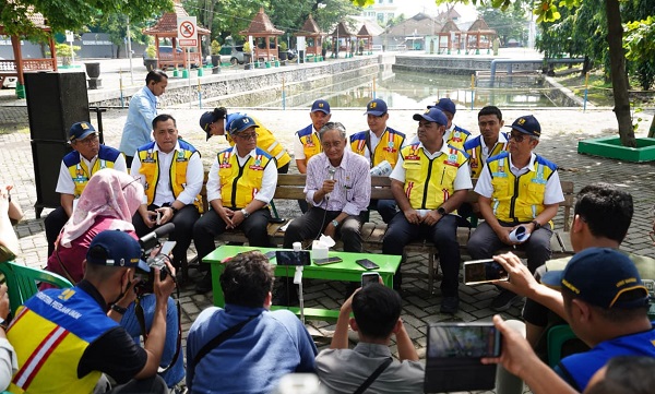 Menteri PU Targetkan Perbaikan Jalan Nasional Rampung H-10 Lebaran