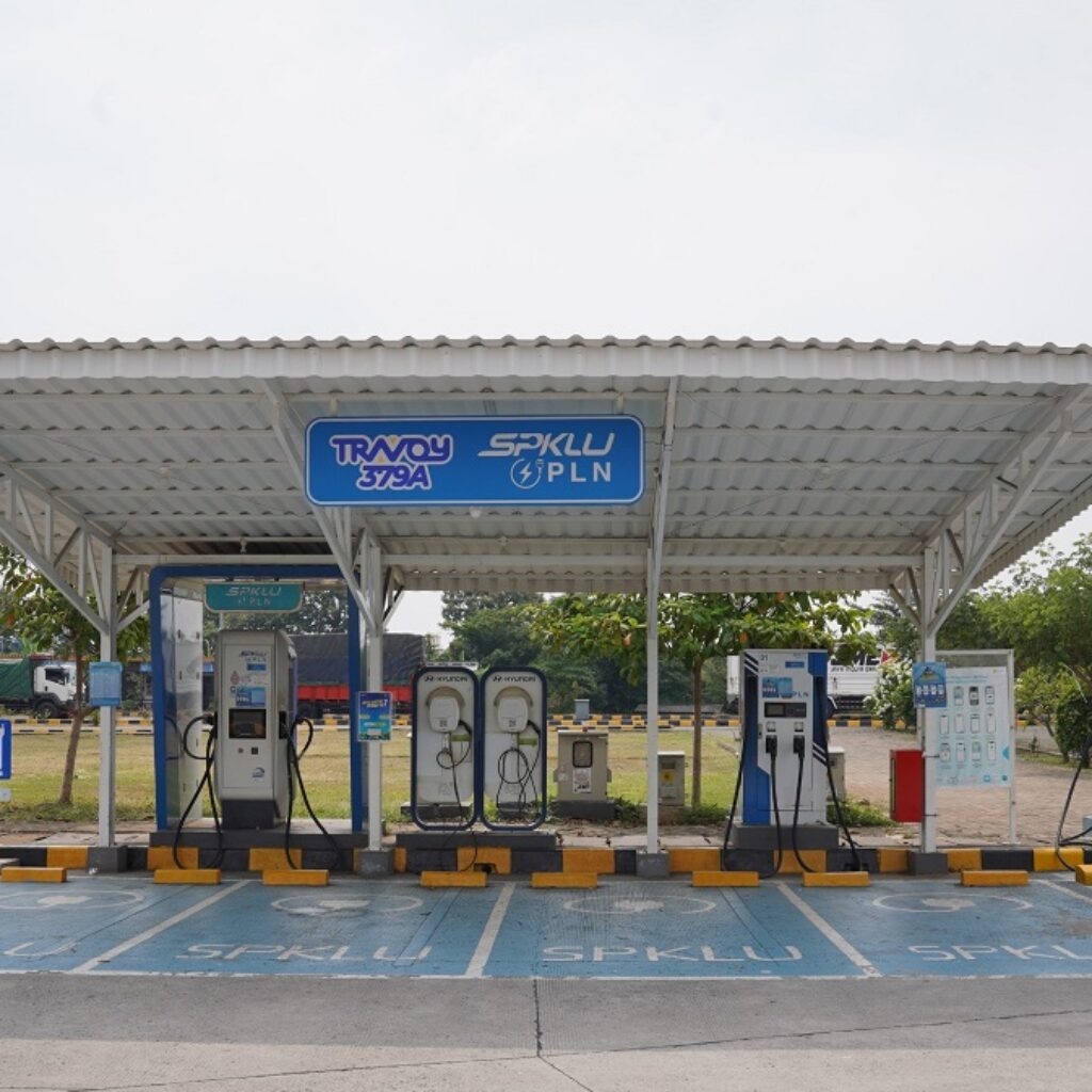 Mudik Lebaran 2026 Makin Hijau, Kementerian PU Siapkan 189 SPKLU di Rest Area Tol Trans Jawa dan Sumatera