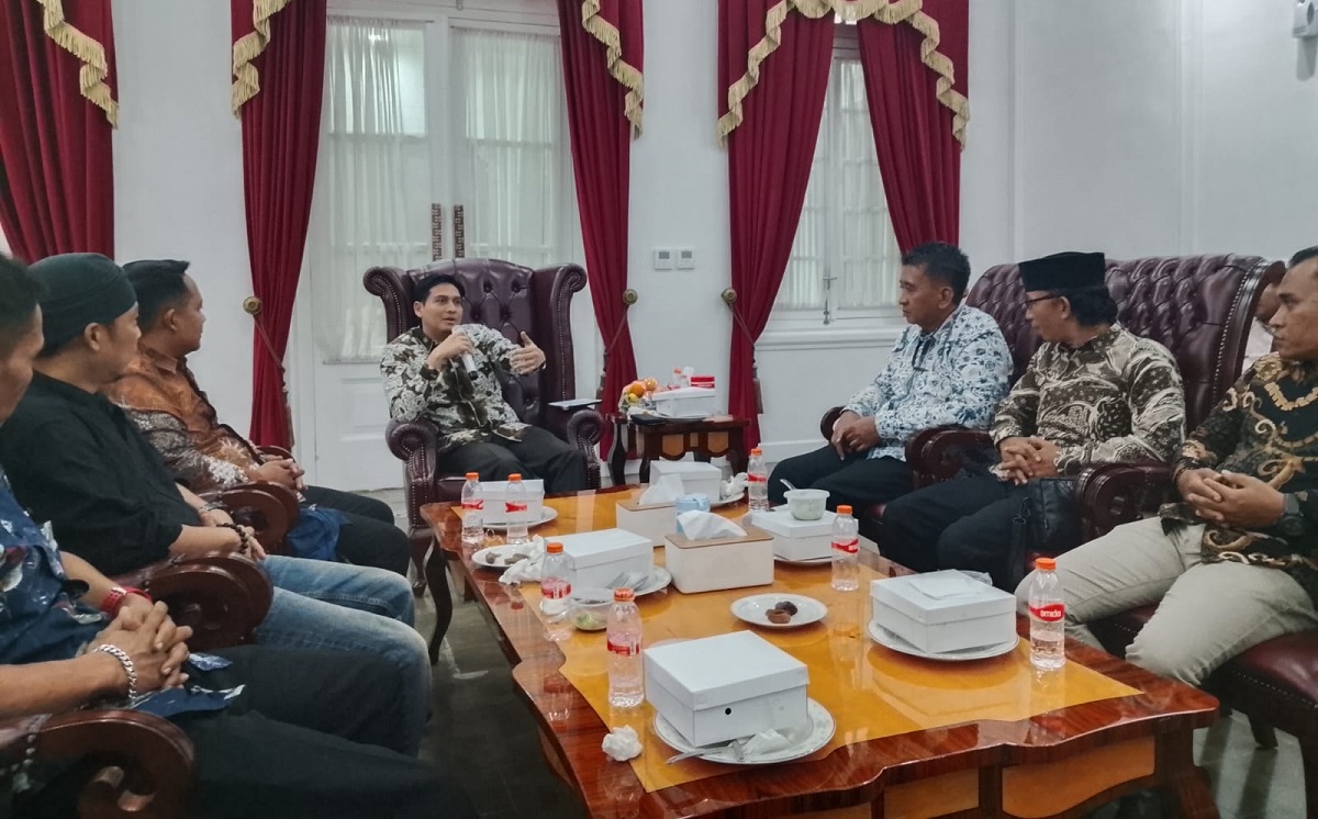 Lucky Hakim Tegaskan Pentingnya Media untuk Keterbukaan Publik