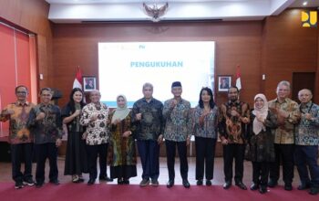Menteri PU Kukuhkan Pengurus LPJK 2025–2029