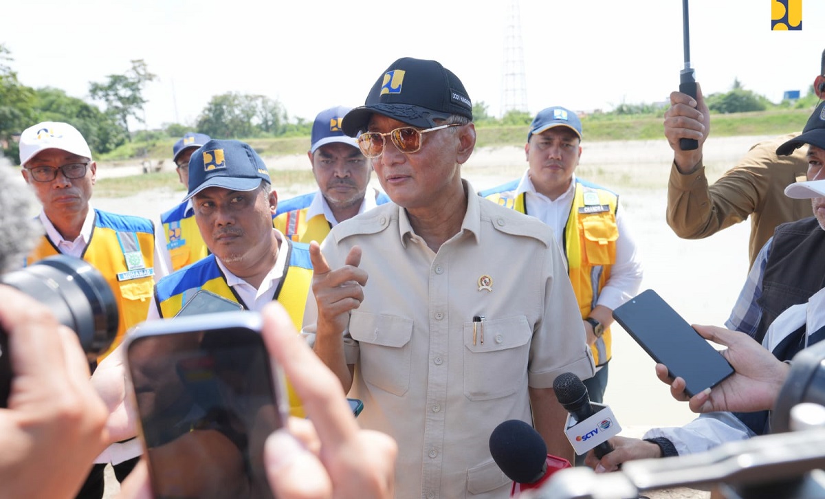 Menteri PU Perintahkan Pengerukan Muara Sungai Babakan dan Bangun Jeti