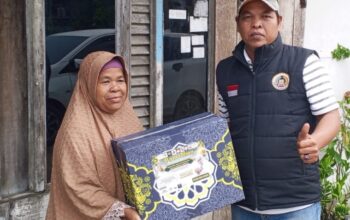 PAC Gandus Forum Cakar Sriwijaya Indonesia Salurkan Sembako untuk Warga