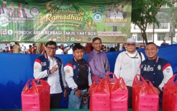PADI Tangsel Bagikan 1.447 Takjil Gratis di Pondok Aren