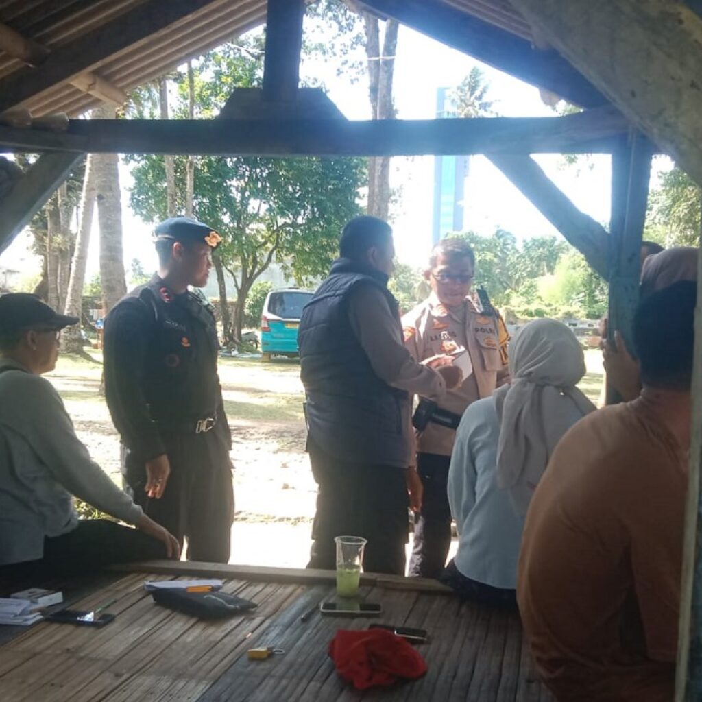 Hari Kedua Lebaran 2026, Polres Pandeglang Intensif Patroli Wisata Carita–Sumur, Situasi Aman dan Kondusif