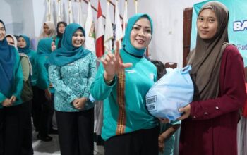 TP PKK Lampung Salurkan Ratusan Paket Sembako