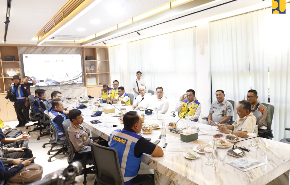 Tinjau One Way Arus Balik Lebaran 2026