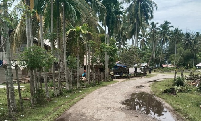 Warga Aceh Selatan Galang Donasi Perbaikan Akses Desa