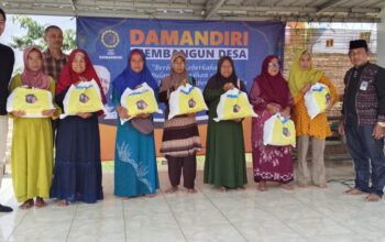 Yayasan Damandiri D’Baduy Caffe Berbagi Sembako untuk Warga Cirinten dan Baduy di Bulan Ramadan 1447 H
