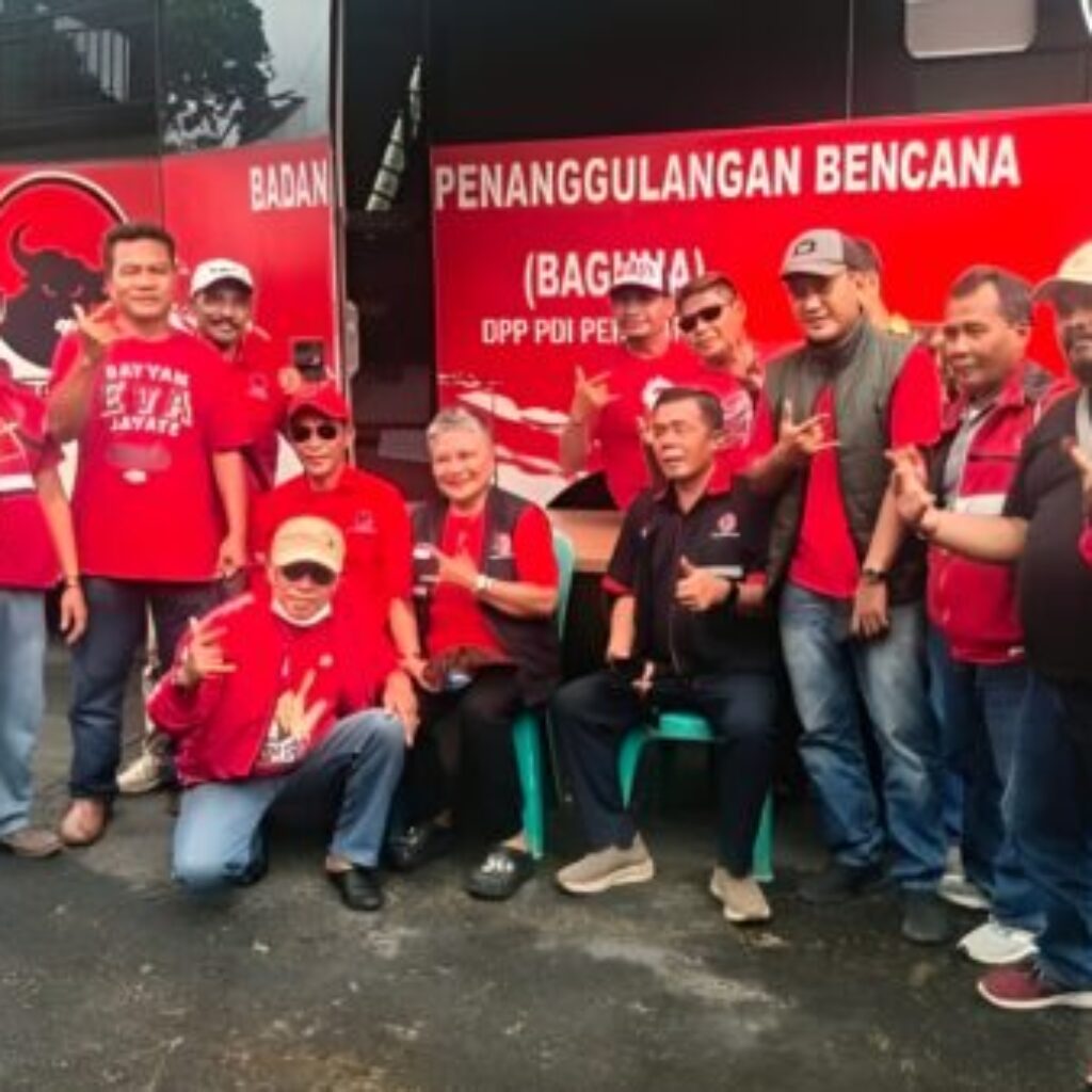 Anggota DPRD PDI Perjuangan Turun Langsung Layani Warga Palabuhanratu Lewat Pengobatan Gratis