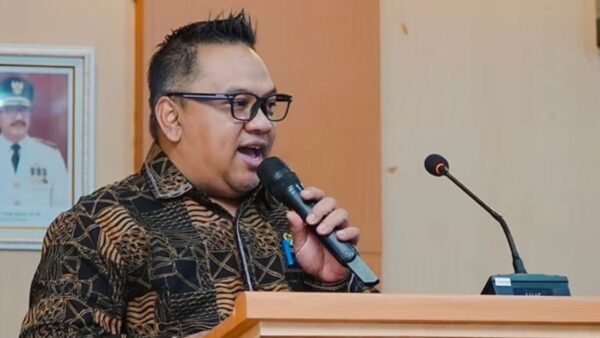 Ketua DPRD Kabupaten Sukabumi Budi Azhar Mutawali menyampaikan pesan Ramadan kepada masyarakat