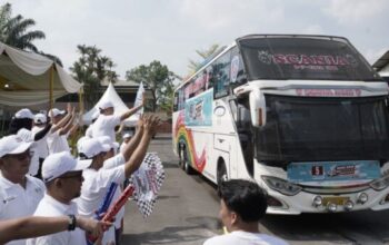 PTPN IV PalmCo berangkatkan peserta mudik gratis Idul Fitri 2026