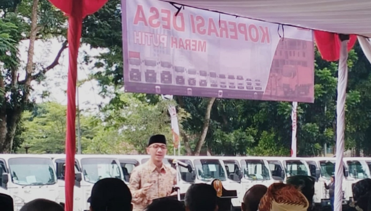 34 Truk Kopdes Merah Putih Diserahkan