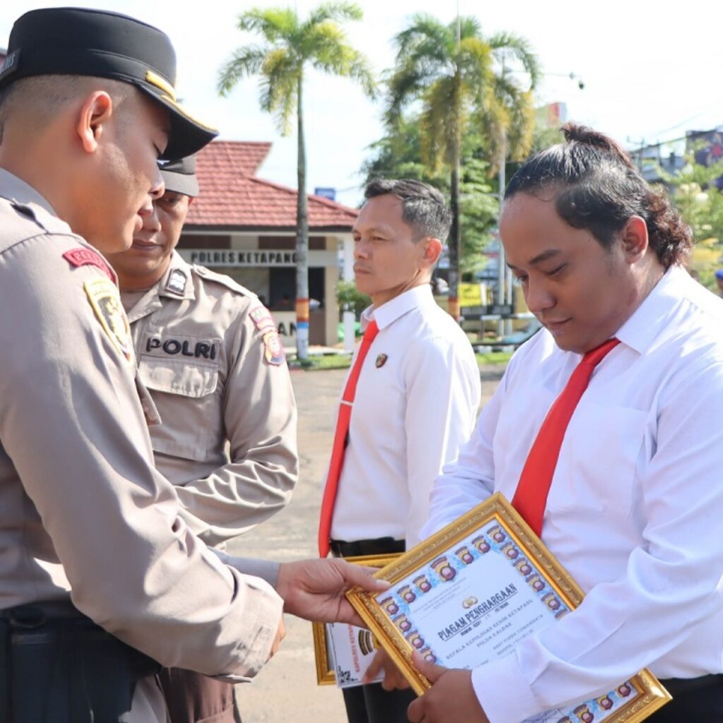 Ungkap 28 Kasus Curanmor, 7 Personel Polres Ketapang Digganjar Penghargaan