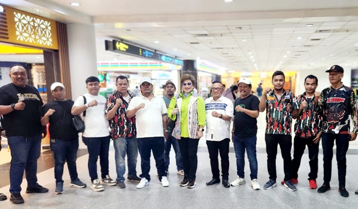 Anggota DPD RI Maya Rumantir Disambut Hangat Laskar Merah Putih Sumut