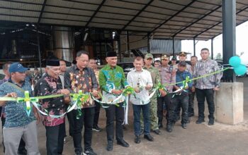 Bupati Sarolangun Dorong Investasi dan Serap Tenaga Kerja Lokal