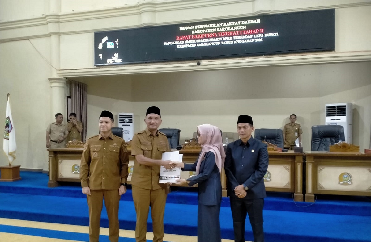 DPRD Sarolangun Gelar Paripurna