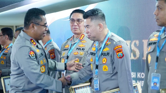 Dipimpin Kombes Ferry, Humas Polda Sumut Sabet 2 Penghargaan dari Mabes Polri