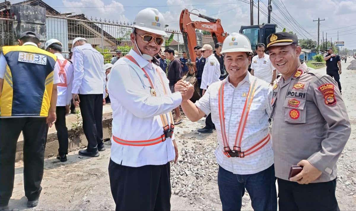 Gubernur Lampung Resmikan Groundbreaking Jalan di Lampung Tengah