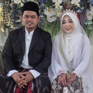 Nikahi Nur Kholifah Pertiwi, Gus Ahmad Robert Putra KH Kodratulloh Sidiq Khusnan Lepas Masa Lajang