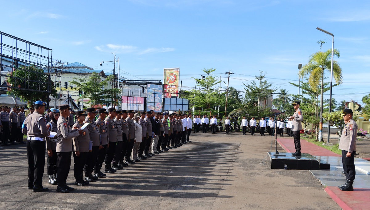 Kapolres Ketapang AKBP Muhammad Harris Tekankan Disiplin