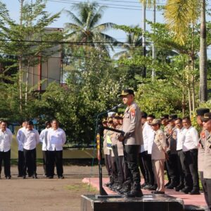 Pimpin Apel Pagi, Kapolres Ketapang Tekankan Niat Tulus Mengabdi dan Disiplin SOP bagi Anggota