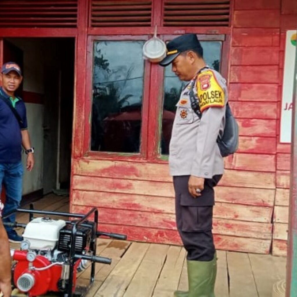 Antisipasi Karhutla, Kapolsek Sungai Laur Cek Kesiapan Sarpras di Perusahaan