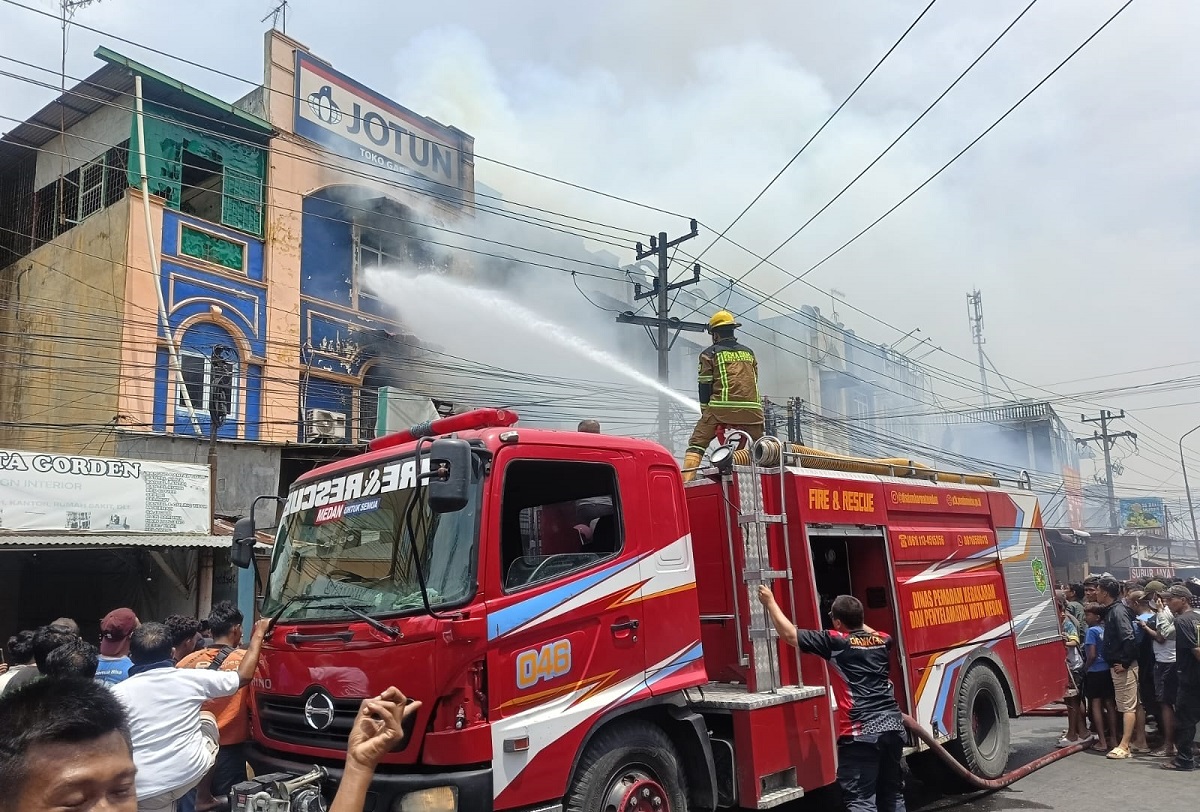 Kebakaran di Marelan