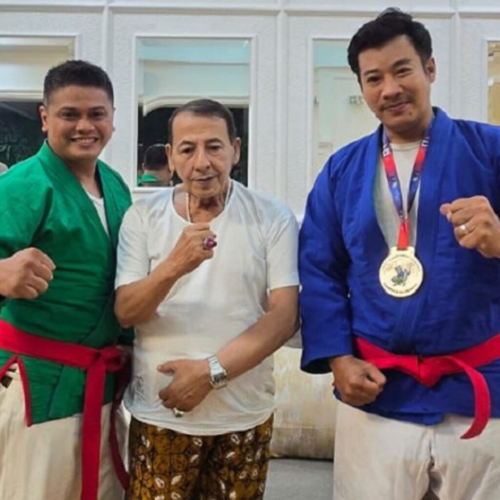 Kisah Santri Berprestasi: Muhammad Salim Raih Medali Dunia, Kini Targetkan Asian Games 2026