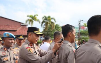 Propam Polres Ketapang Periksa Penampilan hingga Administrasi Anggota