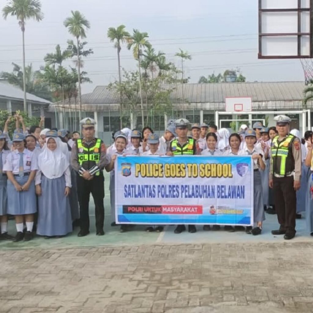 Police Goes To School di Medan, Sat Lantas Belawan Edukasi Siswa SMA Negeri 9 Tertib Berlalu Lintas