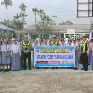 Police Goes To School di Medan, Sat Lantas Belawan Edukasi Siswa SMA Negeri 9 Tertib Berlalu Lintas